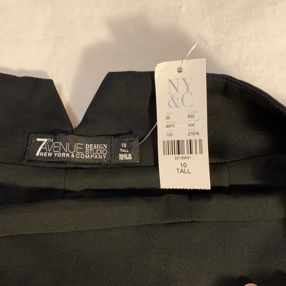 Pencil Skirt - Picture 3 of 11